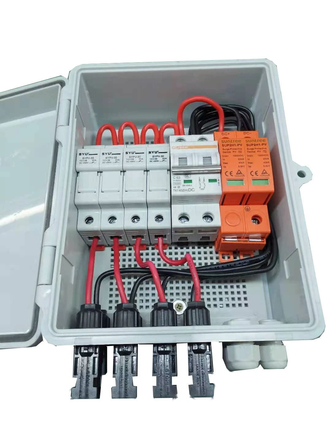 Boîte de combinaison PV Canoz-PV4/1, 4 câbles, avec fusible de courant nominal de 15 a, disjoncteur 63 a, parasurtenseur/parafoudre 2,8 kV et connecteurs solaires MC4 pour O