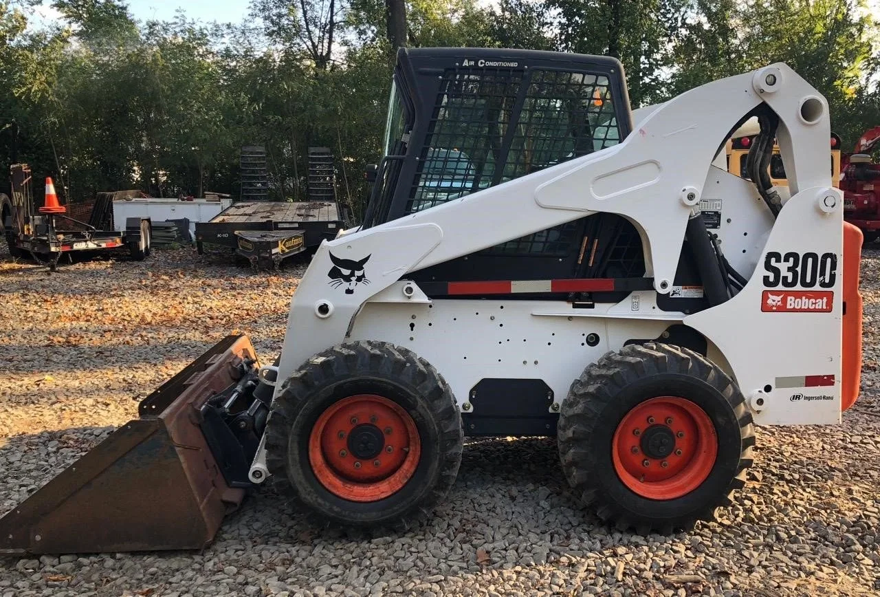 Gebraucht Bobcat S300 niedrige Arbeitsstunde für Verkauf Skid Steer Lader Mini Loader S130 S160 S185 auf Lager