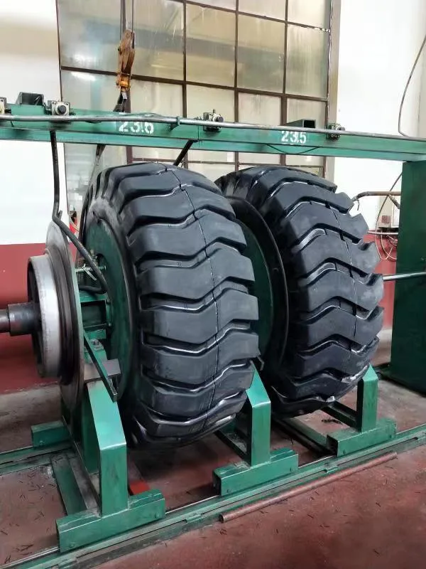 High Quality OTR Tires 17.5-25, 23.5-25, 26.5-25 OTR Tyre for Hot Sell