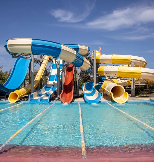 Piscine extérieure Aqua Park Design Resort, toboggans pour adultes Et les enfants