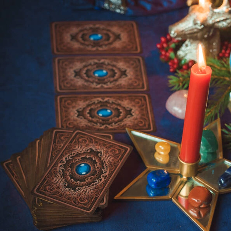Mayorista de impresión personalizada juego de tablero de juego de naipes el papel de la plataforma grande Oráculo Tarot Card con guía
