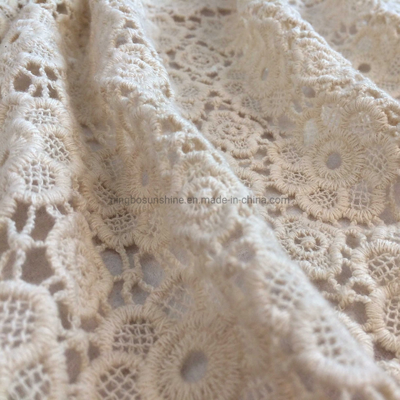 تخفيضات ساخنة تصاميم جديدة قطن نسيج نسيج عرس ثوب Lace التطريز قماش الجارمنت المطرز