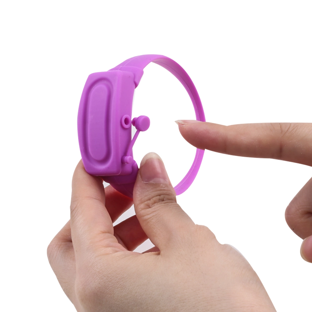 Amazon New Portable Silicone Disinfection Bracelet Can Be Customized