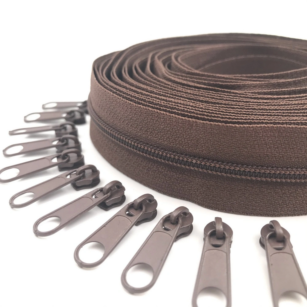 Seal Brown Color Nylon Coil Zippers for Purses Bags and Other Sewing Projects