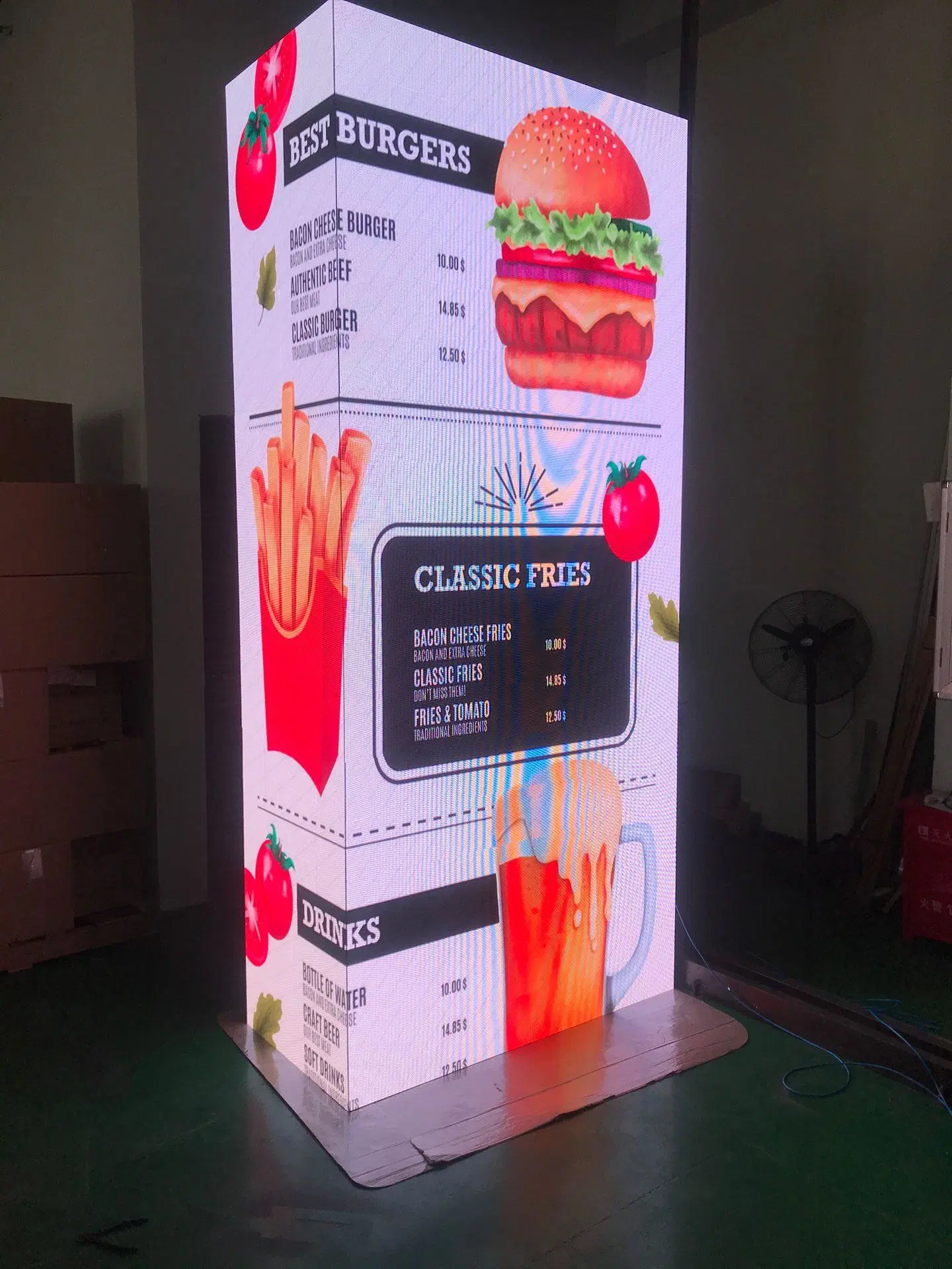 SMD Full Color Right Angle Die Cast Al-Cabinet P2.97 Indoor LED Display for Cube Pillar Advertising