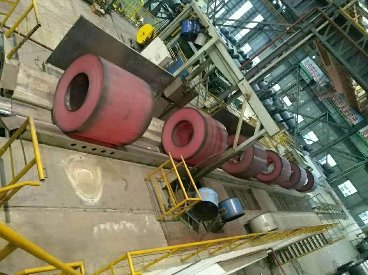 Molino de China de fábrica (ASTM 4140, SCM440, S45C, 40Cr, 42CrMo, 65mn, 45#, 12Cr1MOV, 27SiMn) de la bobina de aleación de acero laminado en caliente para materiales de construcción y construcción