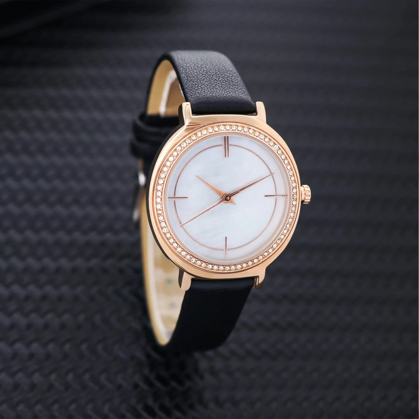 La decoración de acero inoxidable Oro Plata joyas de moda Mayorista/Proveedor de relojes de pulsera de logotipo personalizado reloj dama