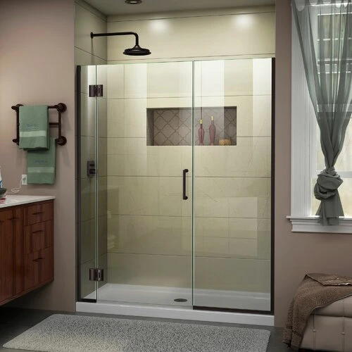 Simple Pivot Shower Door with Clear Glass Shower Box