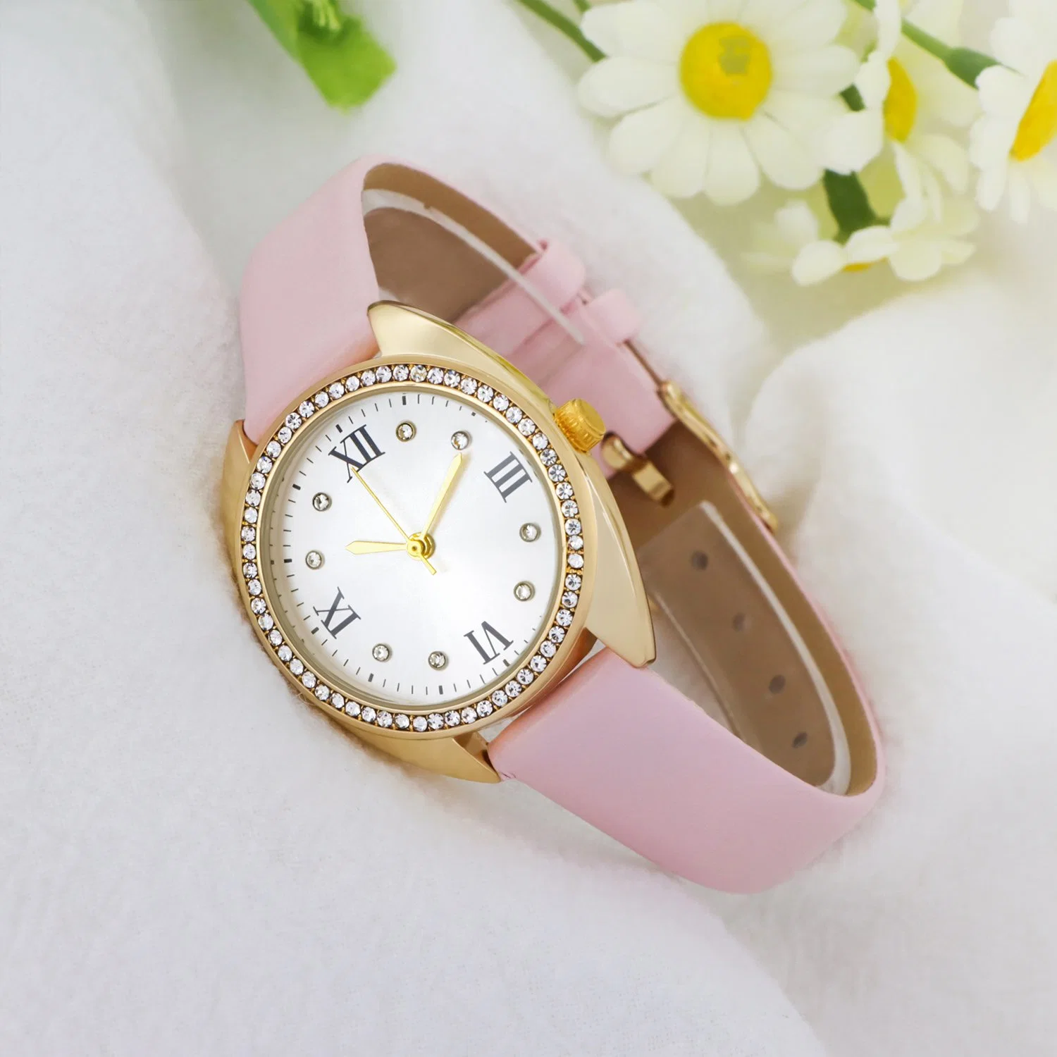 New Design Factory Directly Supply Fashion Leather Strap Woman Watch