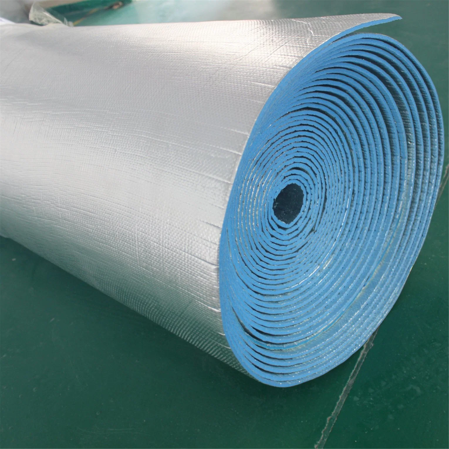 Chase Blue Pack OEM Soundproof Aluminum Foil XPE/ IXPE Foam Insulation for Underlayment and Car Thermal Insulation