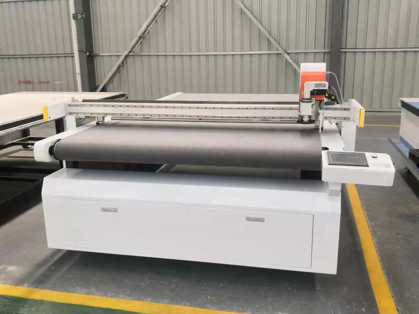 CNC Cutting Solution Carbon Fiber Prepreg Knife Cutting Machine CNC Cutter