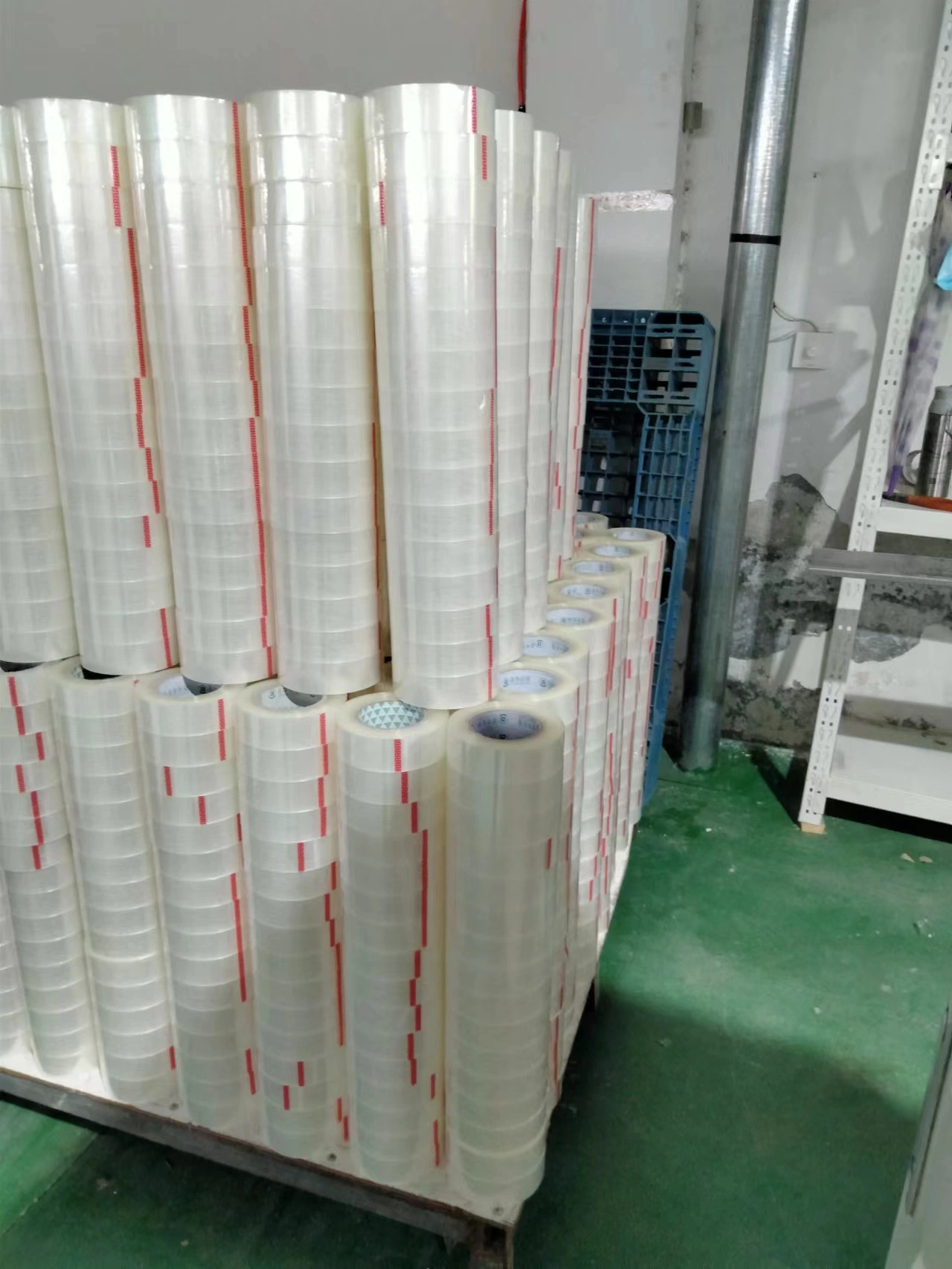 High quality/High cost performance  BOPP Transparent & Colored Adhesive Sealing Packaging Tape in Cold Temperature for Strorage and Transit