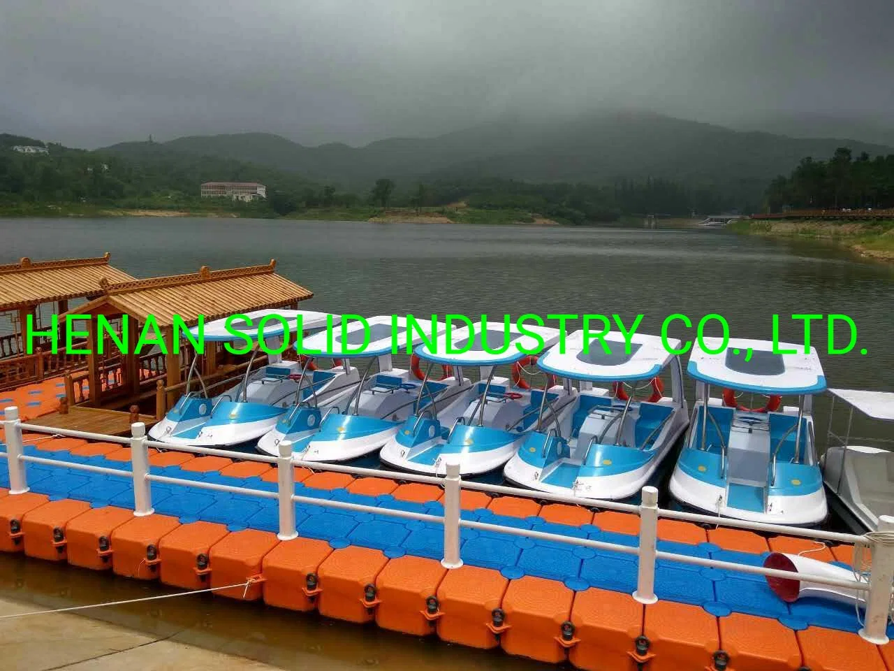 Pedal Boat or Paddle Boat Water Sports Game Equipment