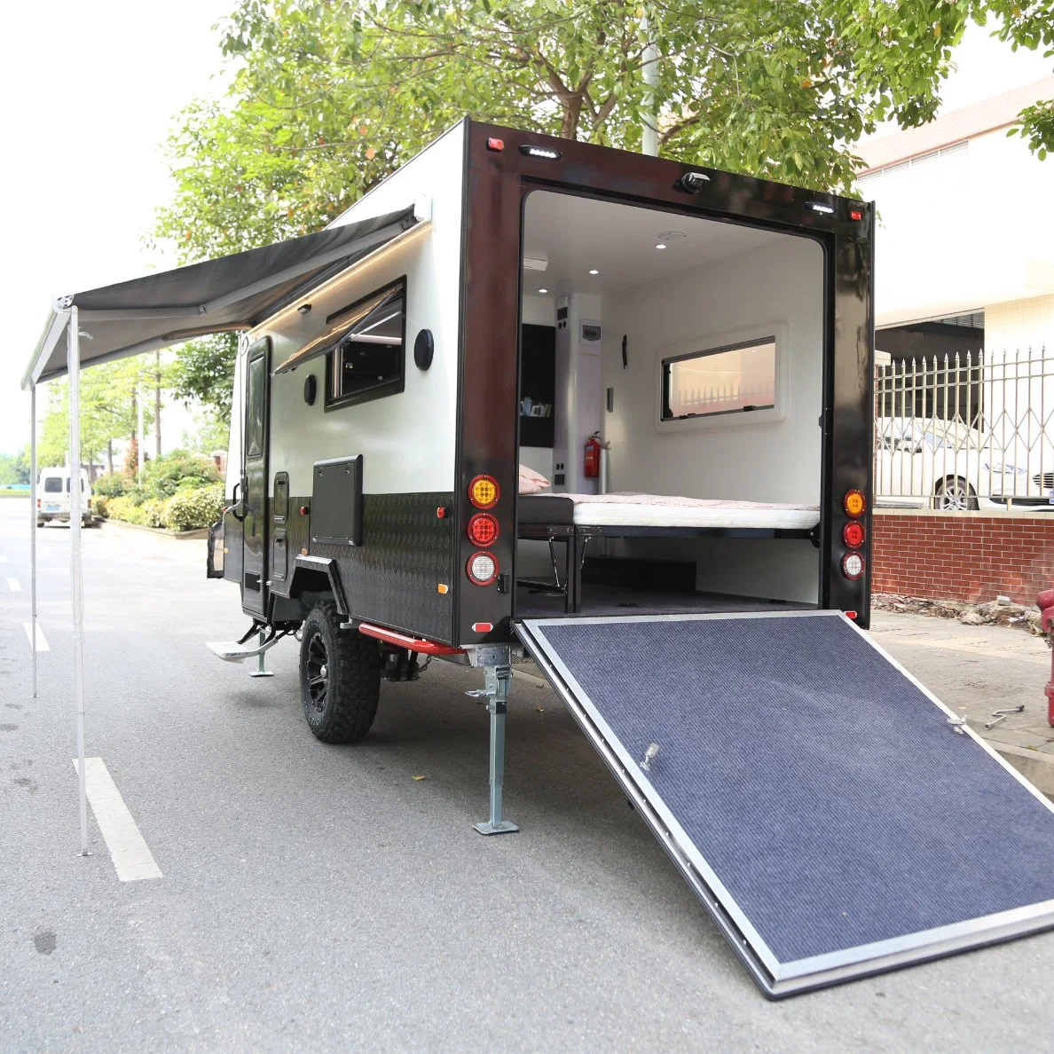 2022 Ecocampor Best 15ft Overland Toy Car Hauler RV Camp Anhänger mit Badezimmer zu verkaufen