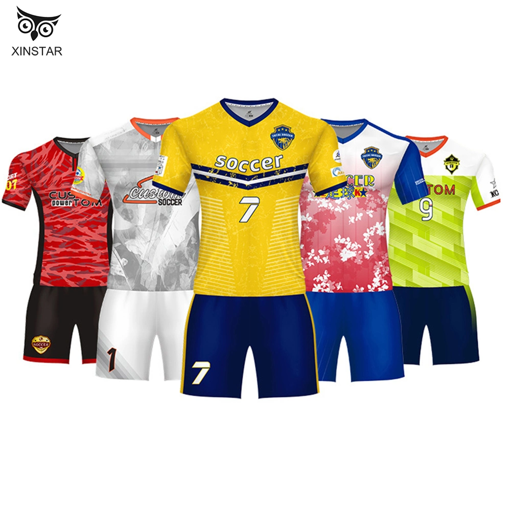 Free Fullth Design High quality/High cost performance  Sale Retro Soccer Jersey