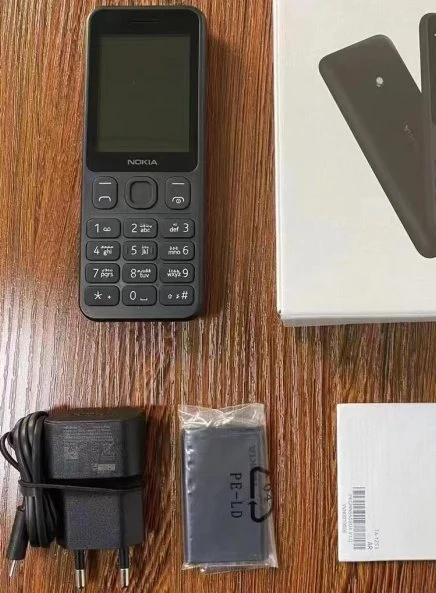 Brand New Mobile Phone for Bm Series Elderly Phones Factory Direct Selling Low Cost High quality/High cost performance Ready Stock 105.106.110.125.210 Phones