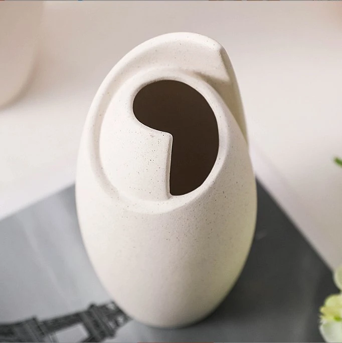 Simple White Plain Embryo Ceramic Vase