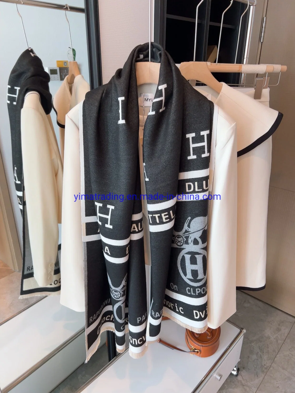 Replicas Scarf Factory Smoothfeeling Wholesale/Supplier Designer Brand Her0mes''s Ladies Scarves Women Shawl Soft Embroidery Letter of Designer Scarfs