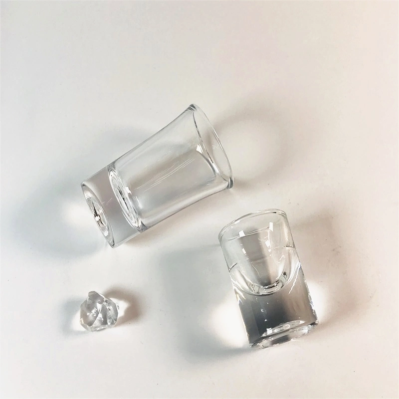 Wholesale/Supplier Souvenir Vodka Tequila Shot Glasses Bullet Whiskey Shot Glass Small Size Spirit Wine Glass