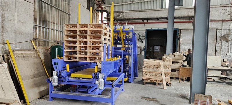 Mini Holzbearbeitungsmaschine Holz Pallet Nailing Machine Euro Pallet Produktion Linie