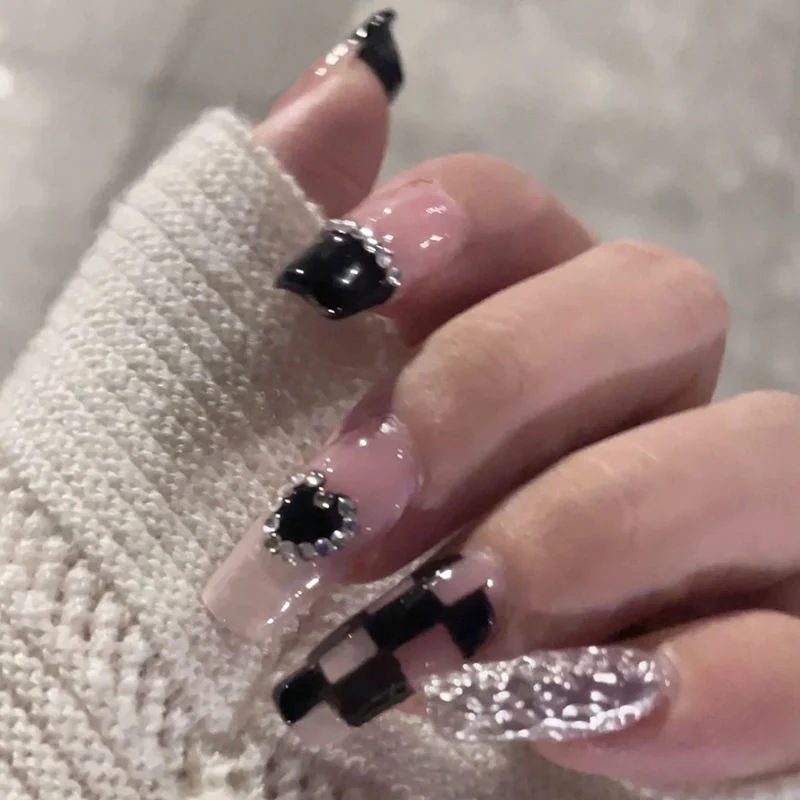 Оптовая Custom Press on Nails Medium Coffin Heart Pearl French Кончик маникюр акриловая палочка на ногте