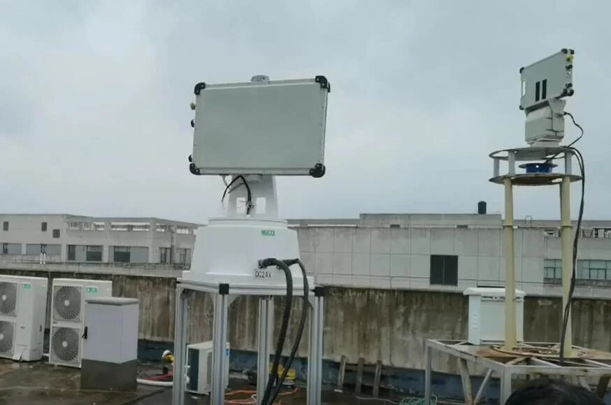 Air Surveillance Radar with PTZ Camera Integrated Technology