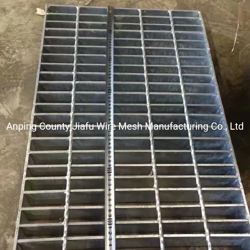 Flat Steel Grating Used in Drainages and Well Covers