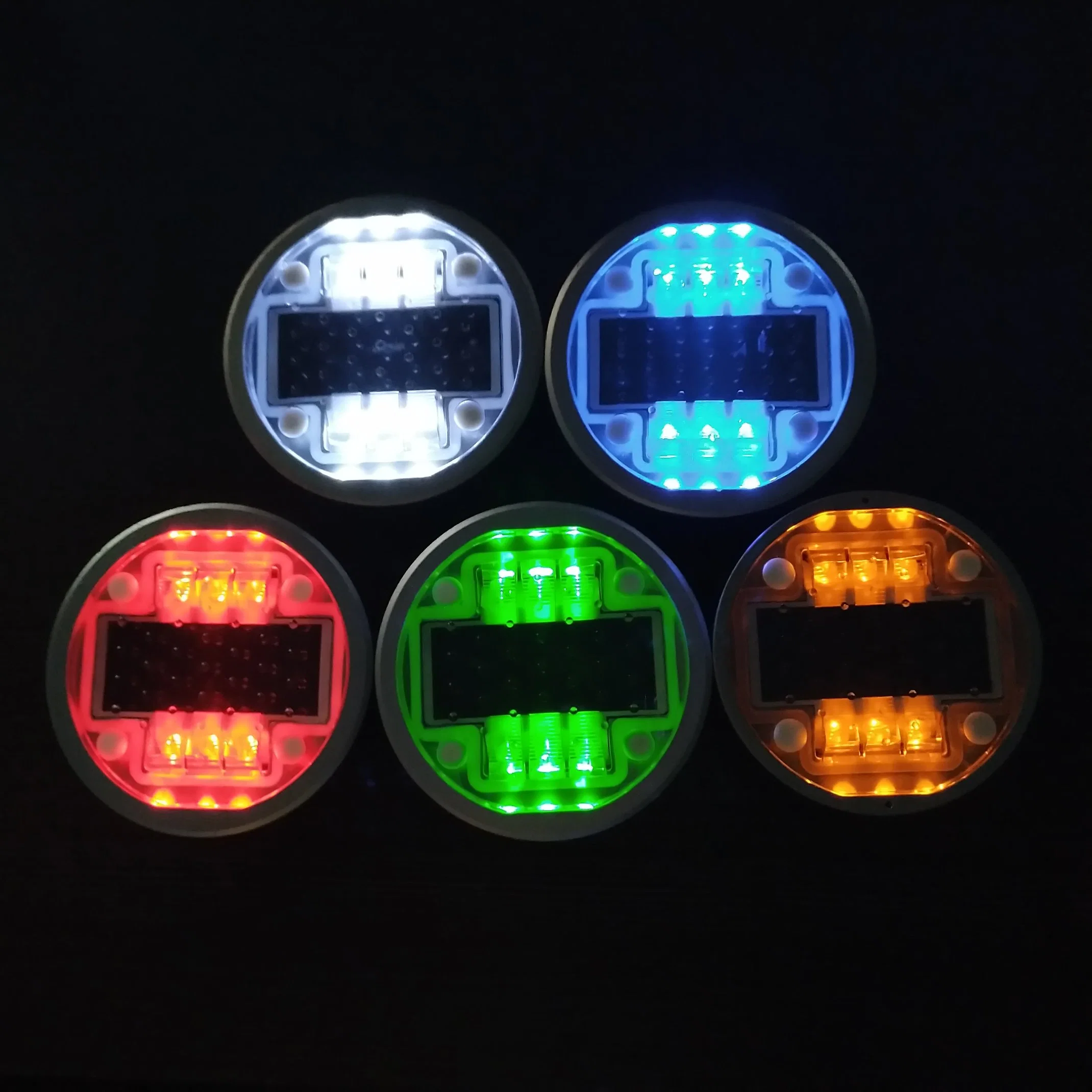 Aluminum Solar LED Heavy Blinking Stud Makes for Road Safety 136*50mm Multi Colors IP68