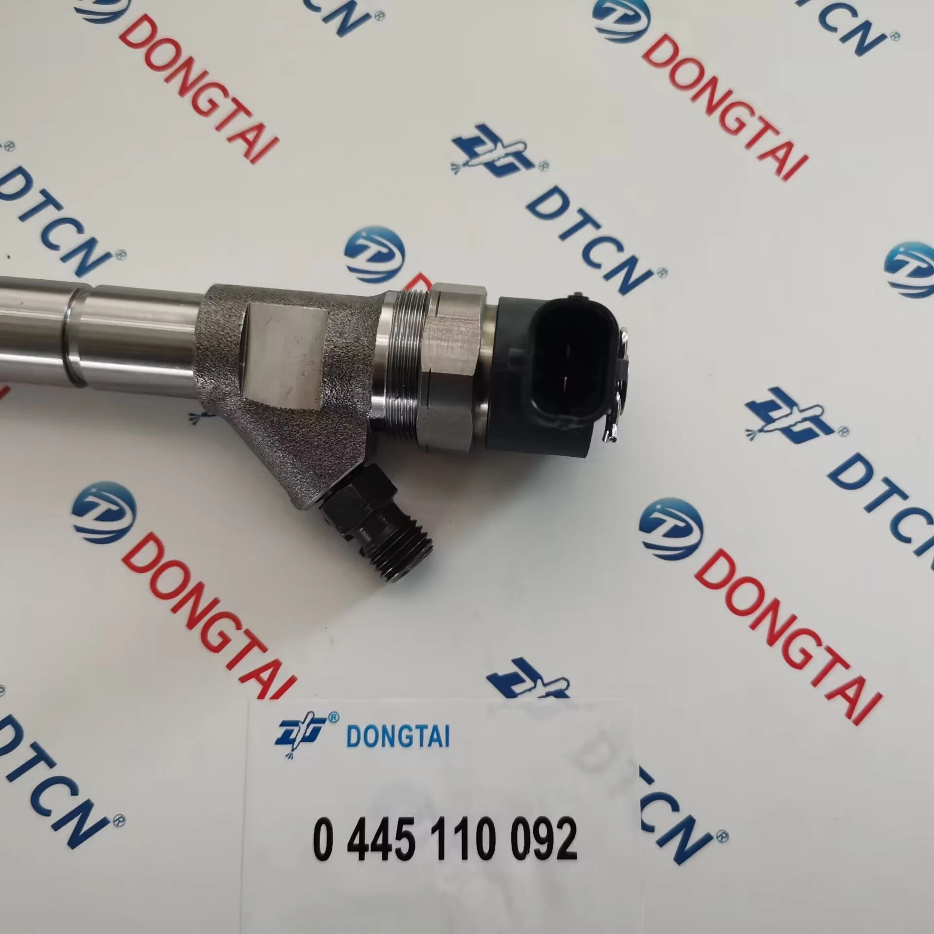 0445110092 (0 986 435 154) Common Rail Injector 0 445110092 Auto Diesel Fuel Parts Inyector 33800-4A000