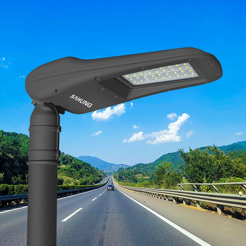 FABRICANTE IP66 IP65 À PROVA DE ÁGUA 50 W 120 W 200 W 240 W SMD COB Auto-estrada Power LED de alta potência para exterior, iluminação de rua Garen Luz