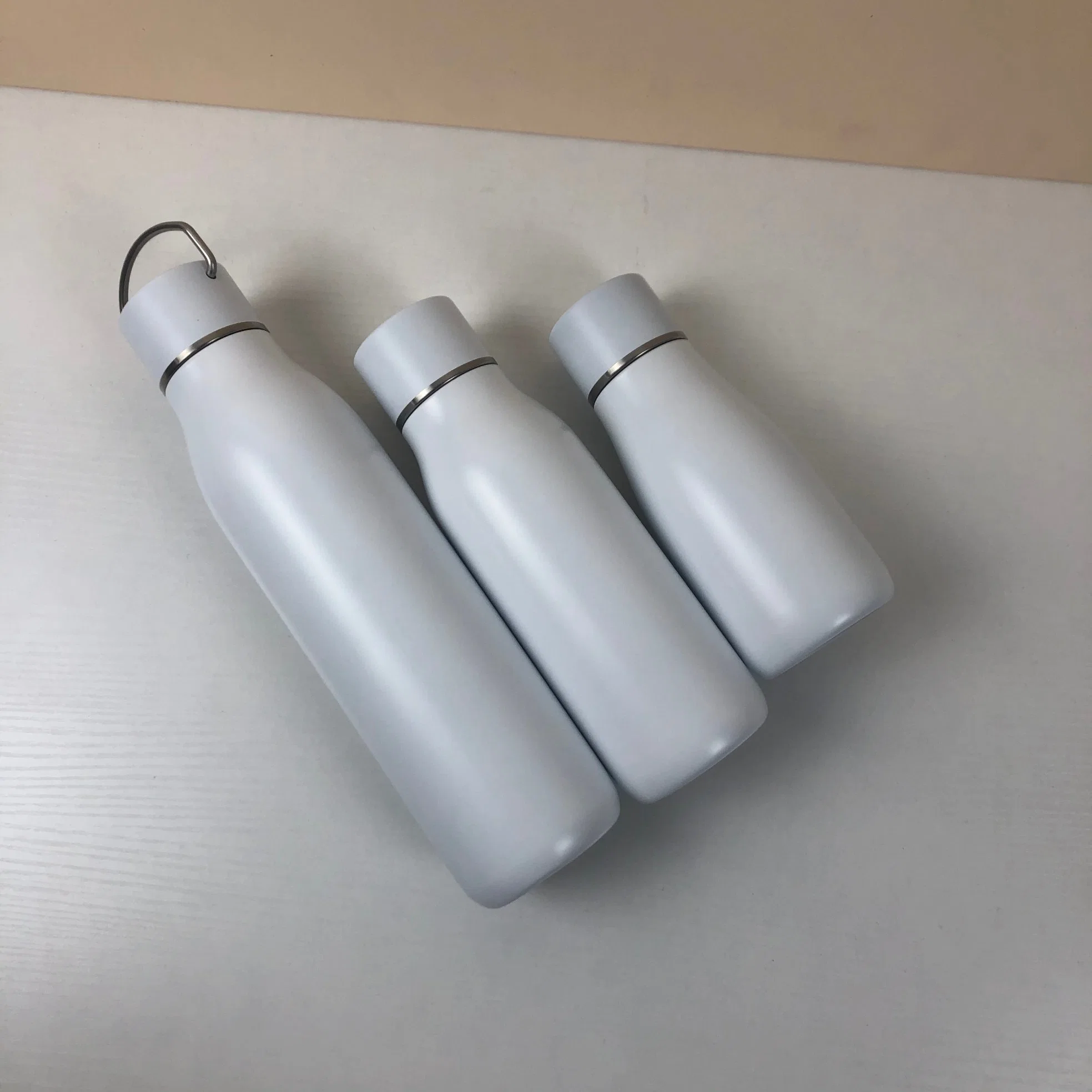 2023 Wholesale/Supplier Luxury Chinese Gourde Thermo Vacuum Flask 24 H Cool Water Bottle Online Insulated Idea of Water Customized Print Vacuum Flask & Thermoses