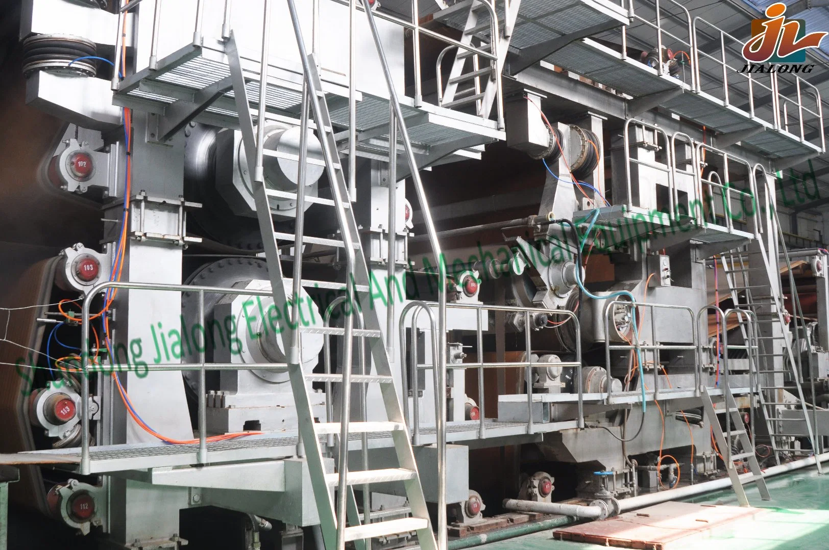 Fourdrinier Stacked Net Multi-Cylinder Paperboard Machine