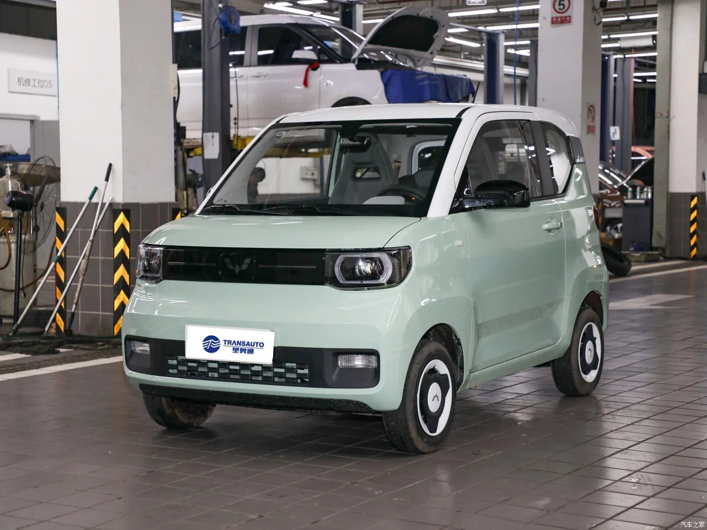 China Großhandel/Lieferant New Wuling Bingo 100km/333km Grün/Weiß/Rosa High Speed Micro/Klein/Mini EV/Elektrofahrzeug/Fahrzeugpreis für Verkäufe