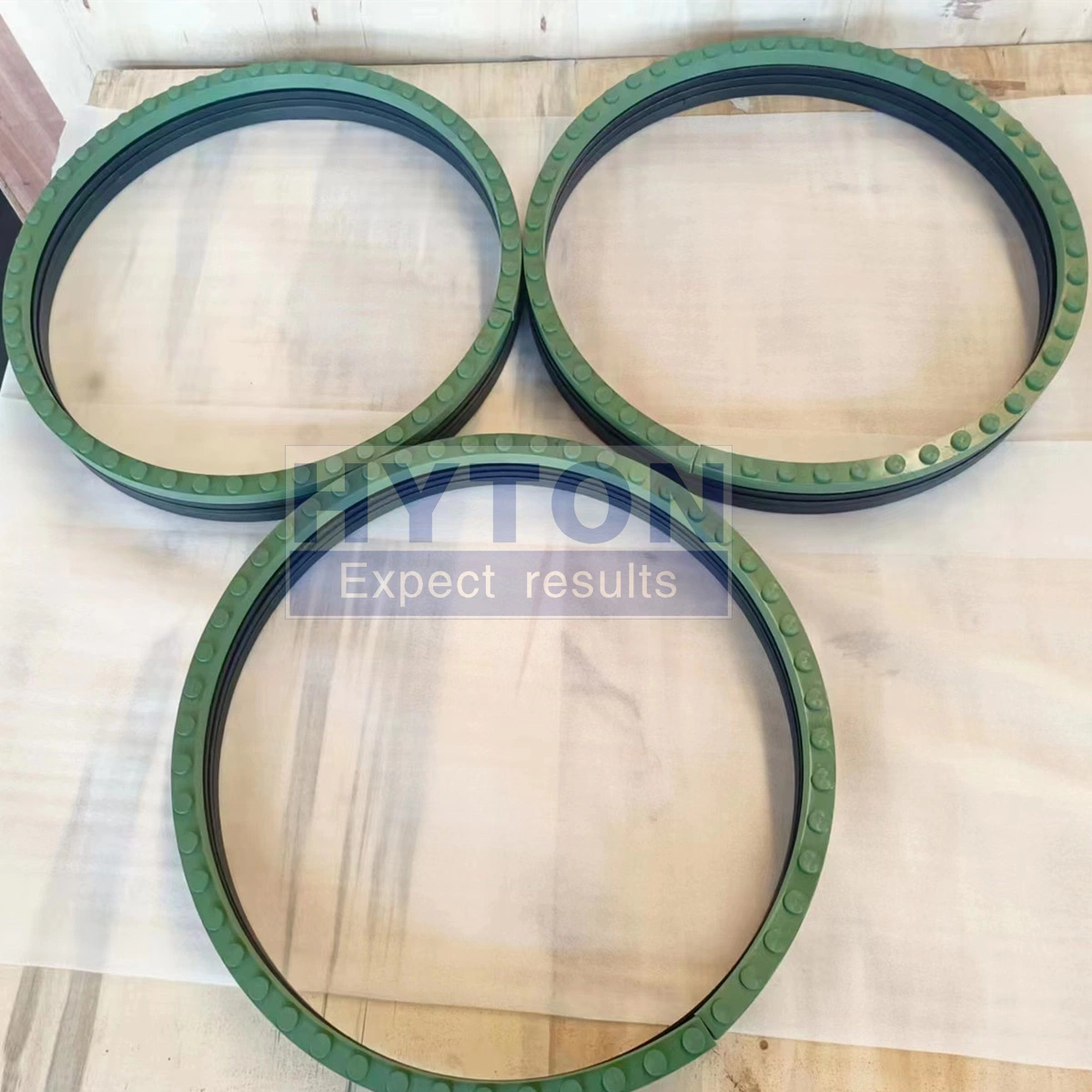 Apply to CH420 CS420 H2800 S2800 Cone Crusher Spare Parts V Seal Ring