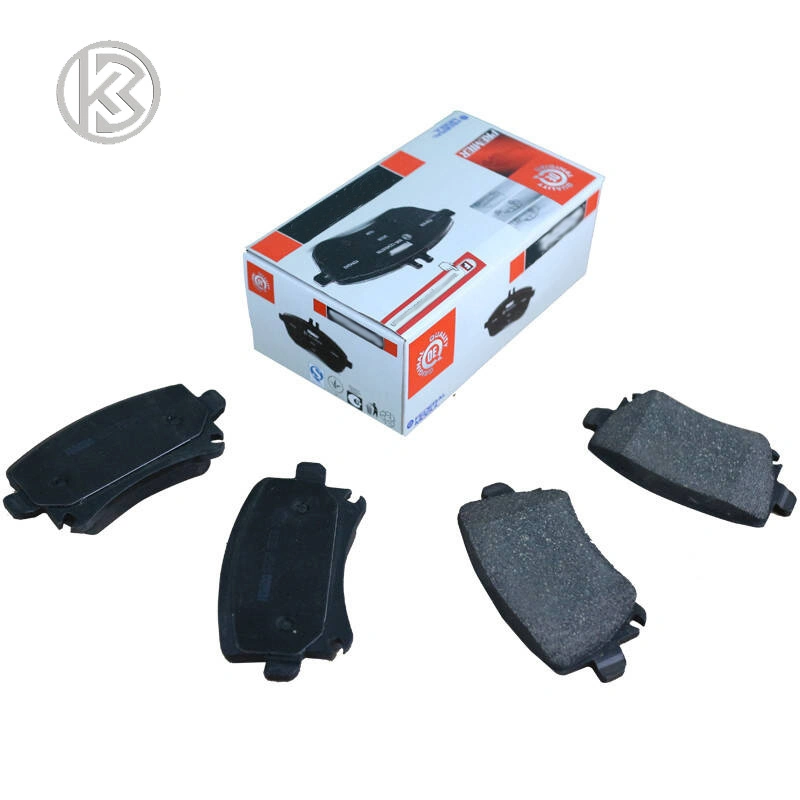 Auto Car Disc Front Rear Ceramic Semi-Metal Brake Pads 8826-D1613 8885-D16568822-D1609d1634-88508915-D16888409-D12928920-D1694D16488453-D13428899-D1670