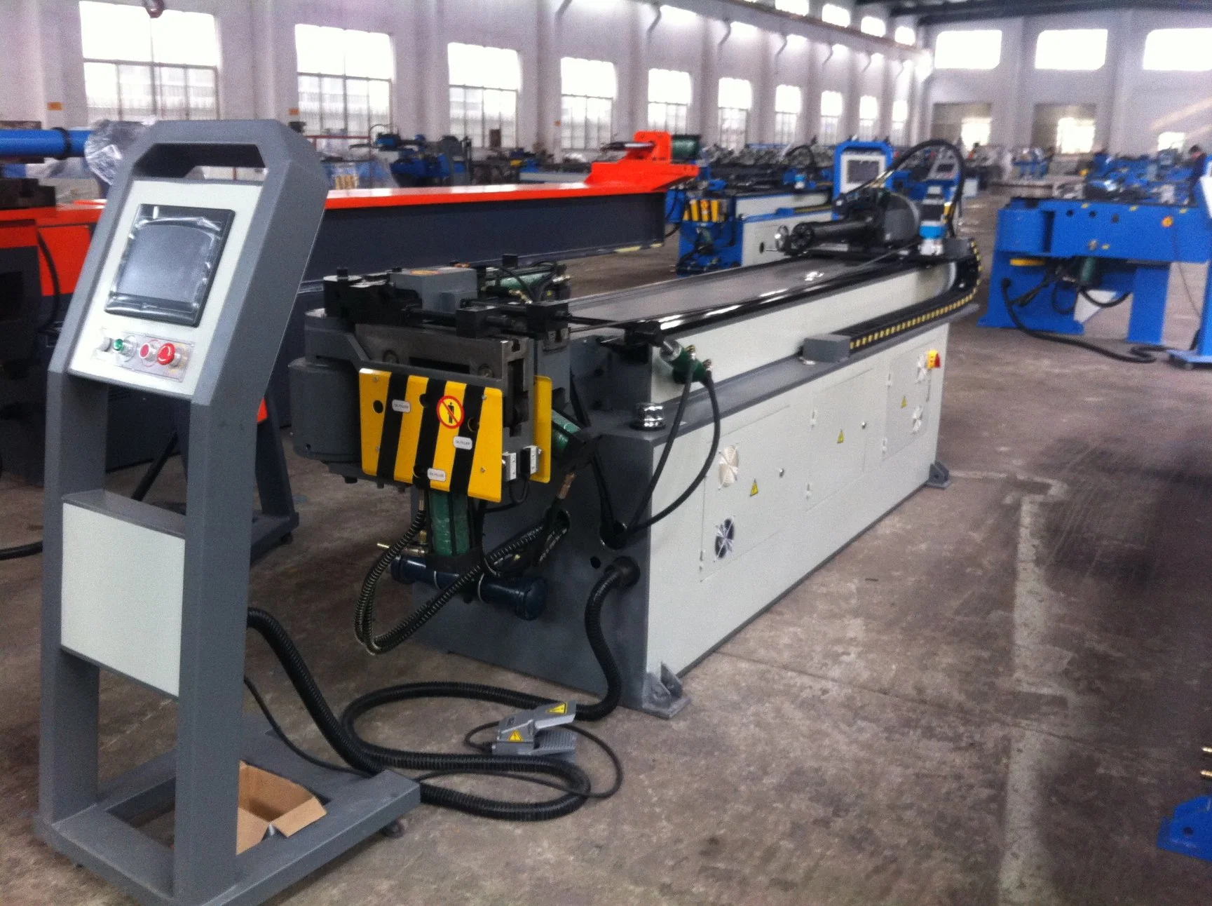 High Efficiency Hydraulic Full Automatic CNC Pipe Tube Bending Machine for Copper, Stainless Steel, Aluminum, Carbon Steel, Alloy