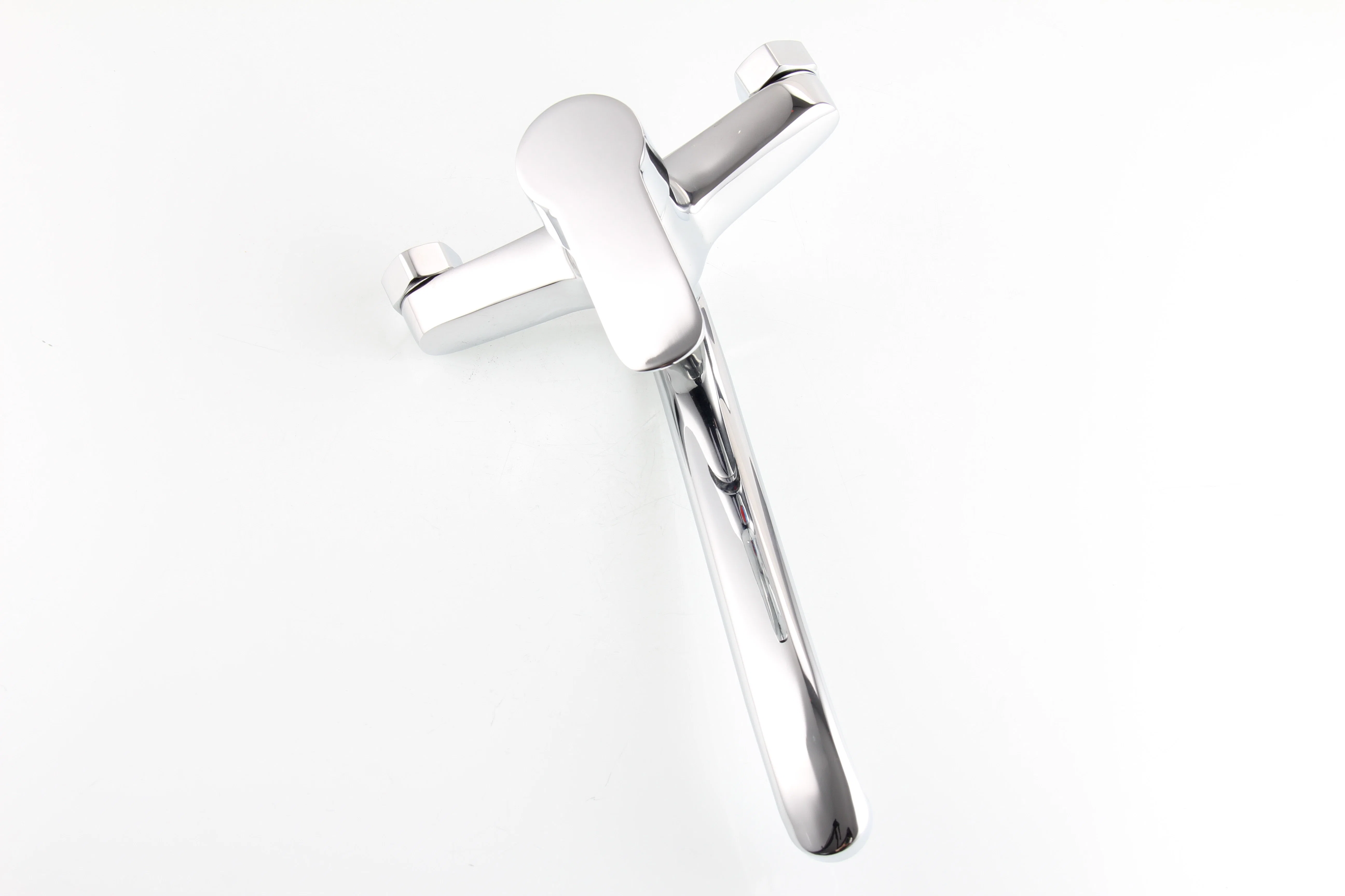 Single Lever Wall Mounted Bath Shower Mixer Tap Hot and Cold Bath Shower Mixer Bath Taps