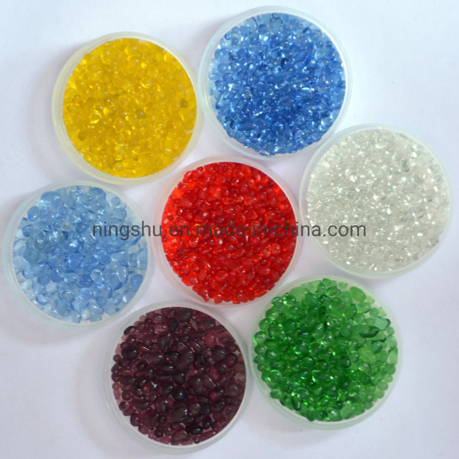 Finest Crushed Glass Chips for The Terrazzo, Decorative Concrete, Landscaping, and Industrial Flooring