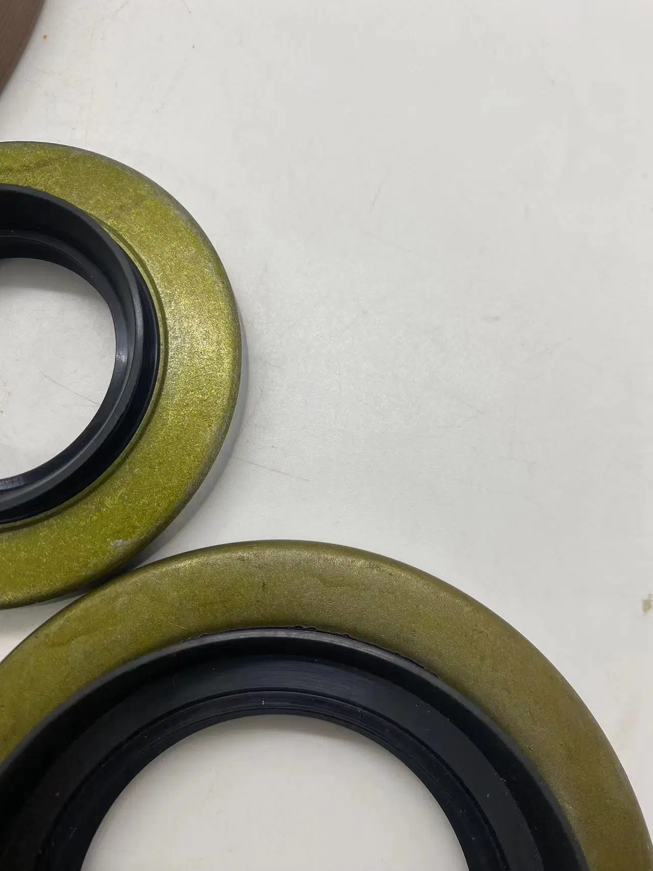 48*62*7 mm Oil Seal Cassette Seal for Car and Other Agricultural Machinery