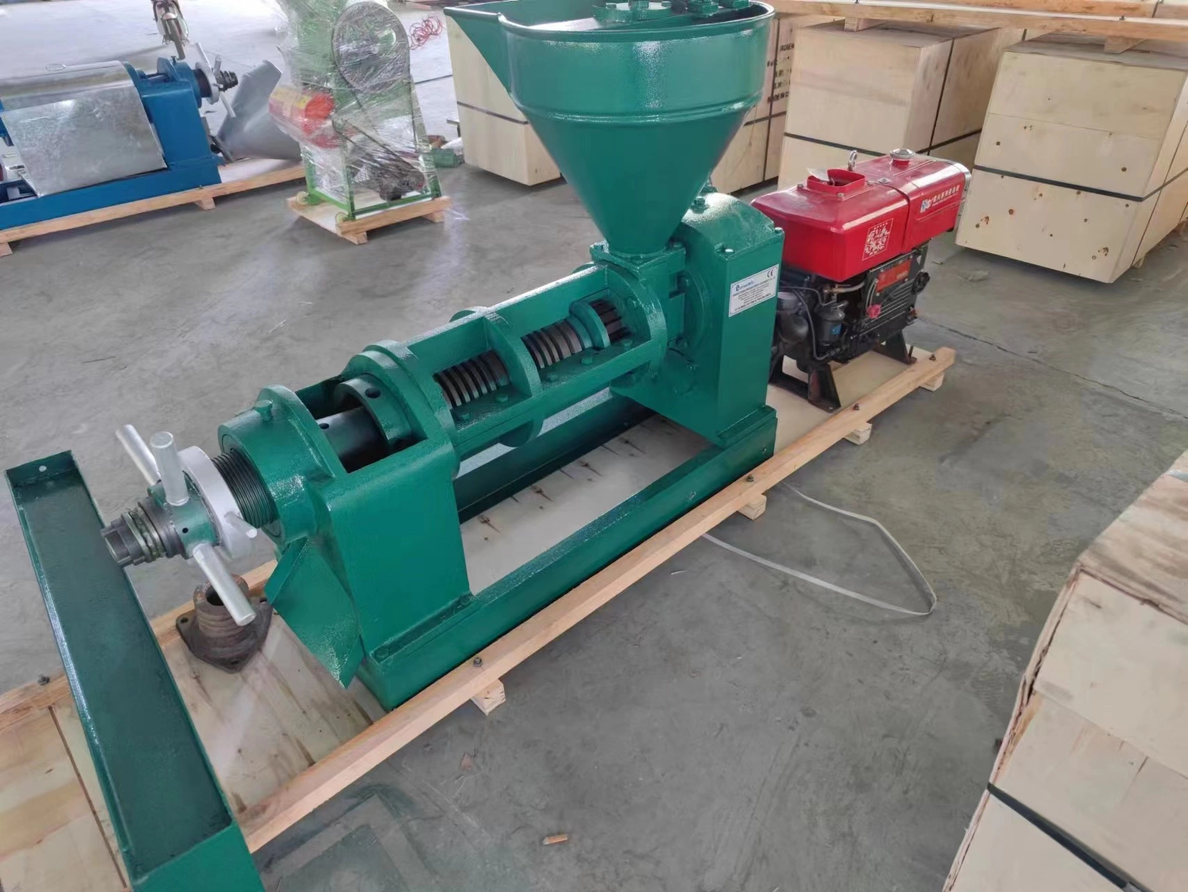 China Supply Sesame Sunflower Juicer Commercial Production Seed Automatic Soy Almond Industrial Cold Oil Press Machine Oil Processing Machine