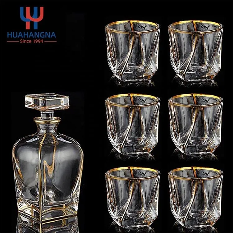 Gravado Non-Lead personalizado clássicos de guarnição de Ouro 5 pedaço quadrado de vidro de chumbo no decantador de uísque e vidro para Bourbon Vodka Gin