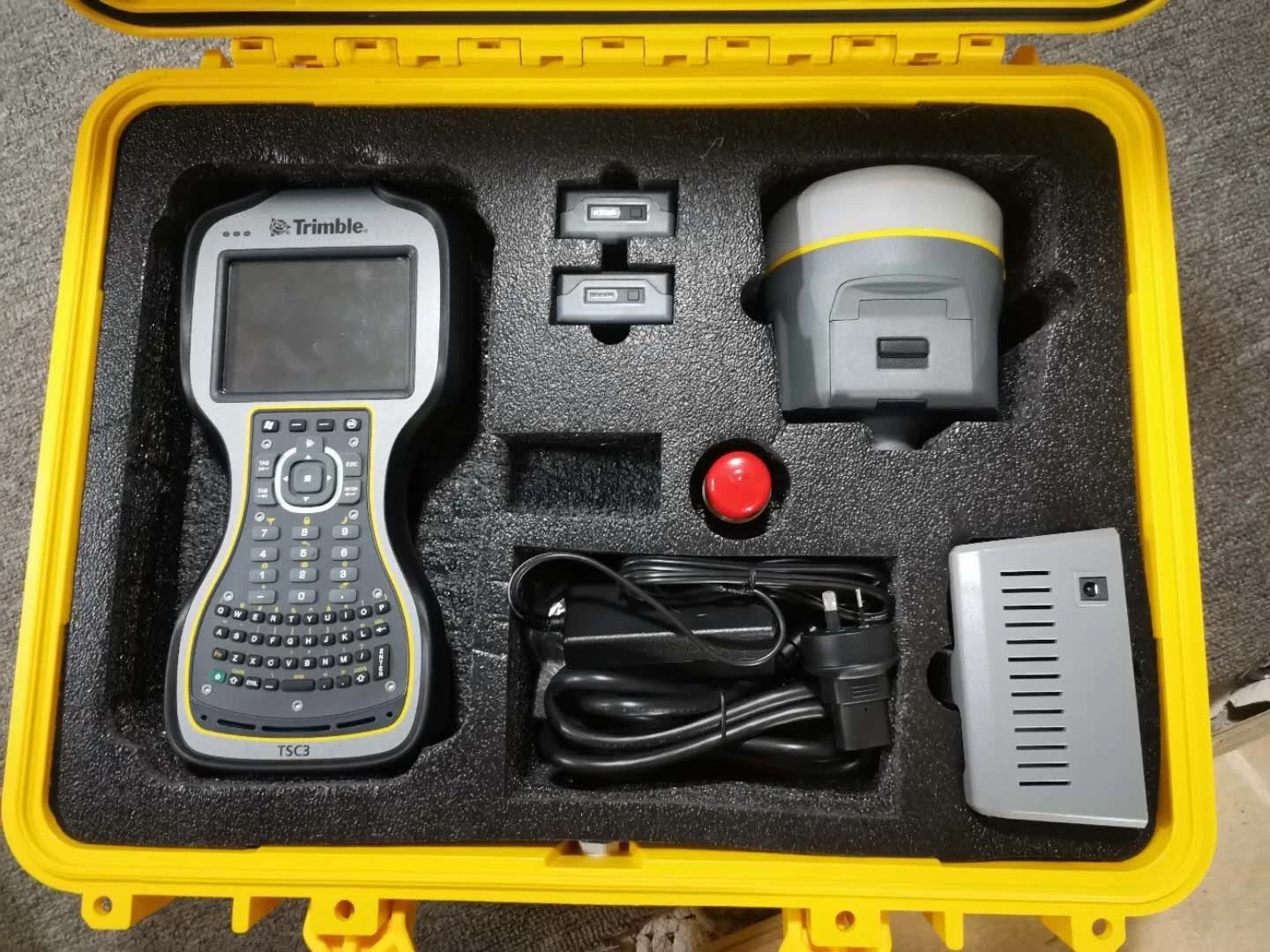 Professional Gnss Rtk Trimble R10 Gnss Rtk with Trimble 360 Satellite Tracking Technology