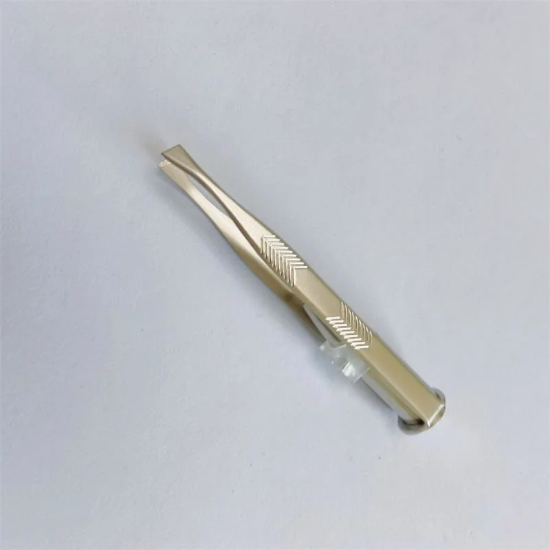 Custom Makeup Pearl Bright Nickel Plating Beauty Eyebrow Tweezers with LED Light and Non-Slip PVC Film