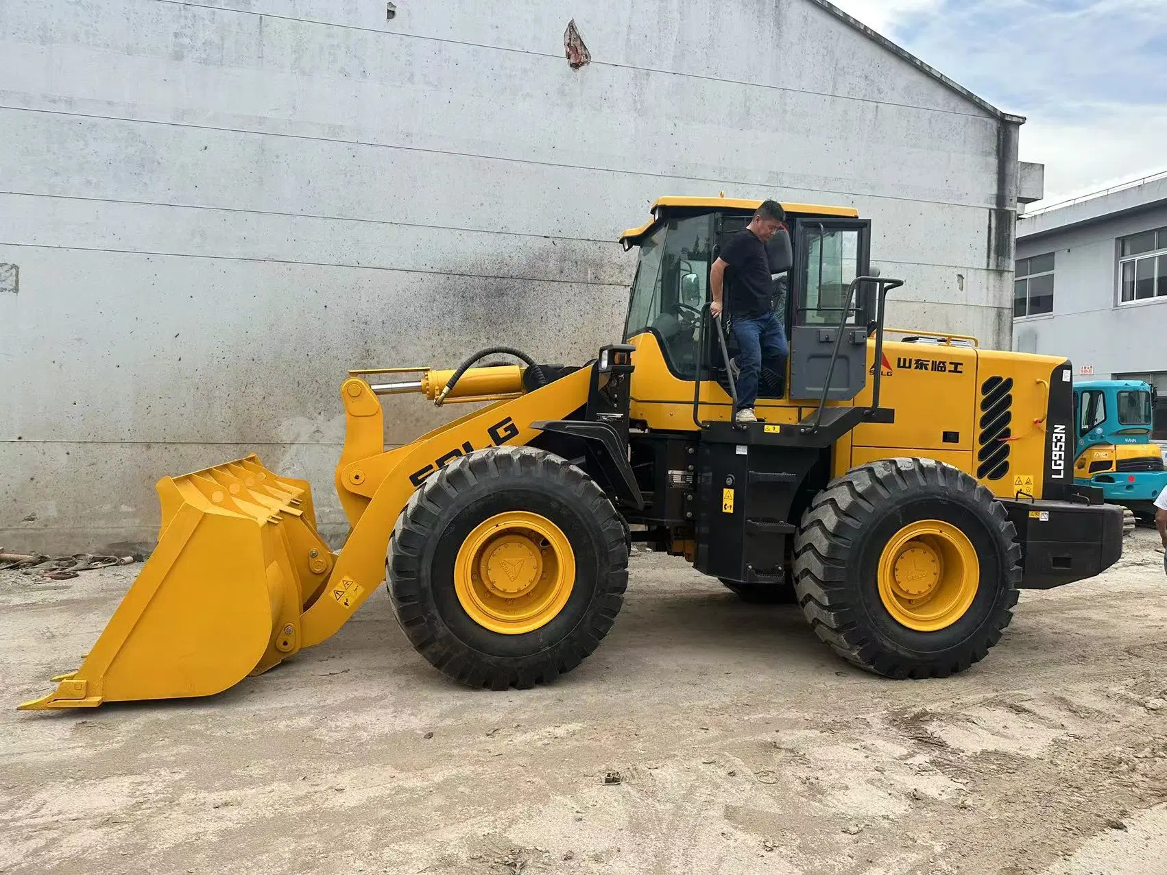 Used Sdlgg 953n 956L 963 938 933 Wheel Loader Weichai Engine China Made Transmission High quality/High cost performance  for Sale