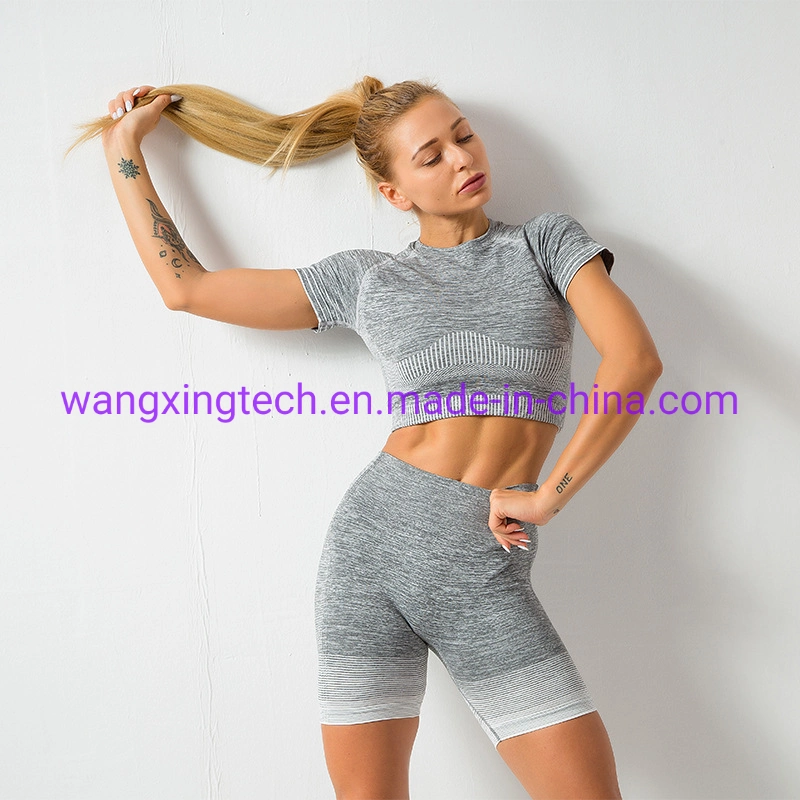 Großhandel Nahtlose Yoga Wear Sportanzug Weibliche Running Fitness Tragen Enge Kurzarm-Top-Hüftlift-Yogahose Mit Hohem Bund