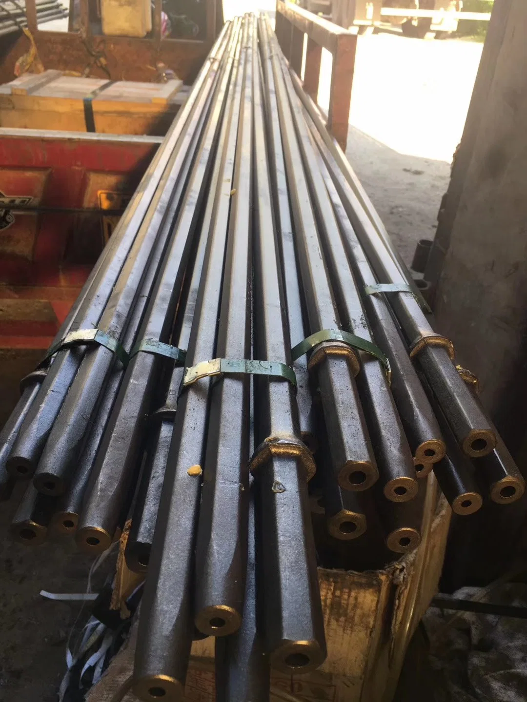 2400mm Shank 22X108 7 Degree Tapered Rod