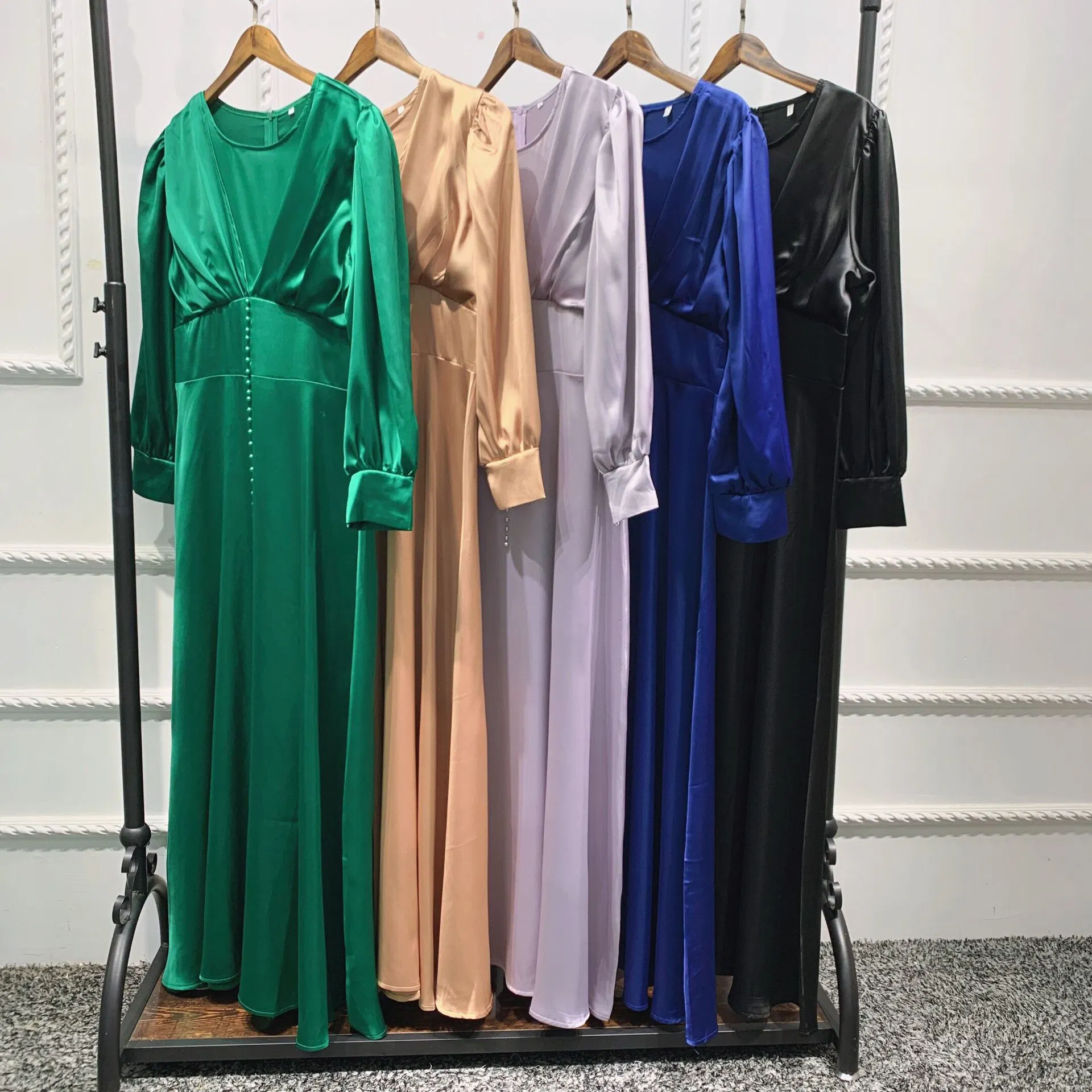 Mayorista/Proveedor de Hijab Ropa Modesta Musulmana Islámica Vestidos de Manga Larga de Seda para Mujeres Ropa de Moda Fábrica