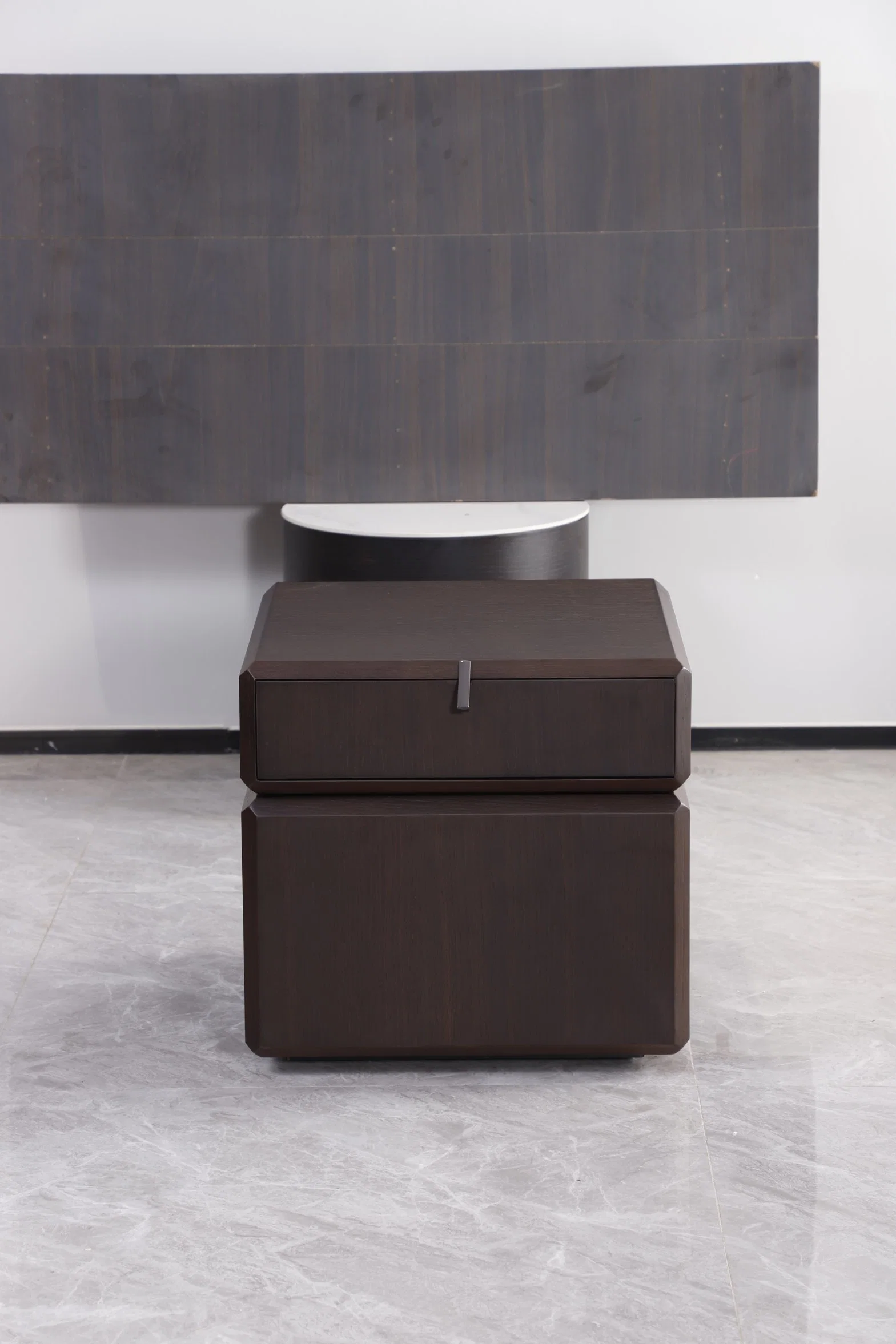 Swirling Wood Veneer Night Stand Modern Italian Style Bedroom Furniture