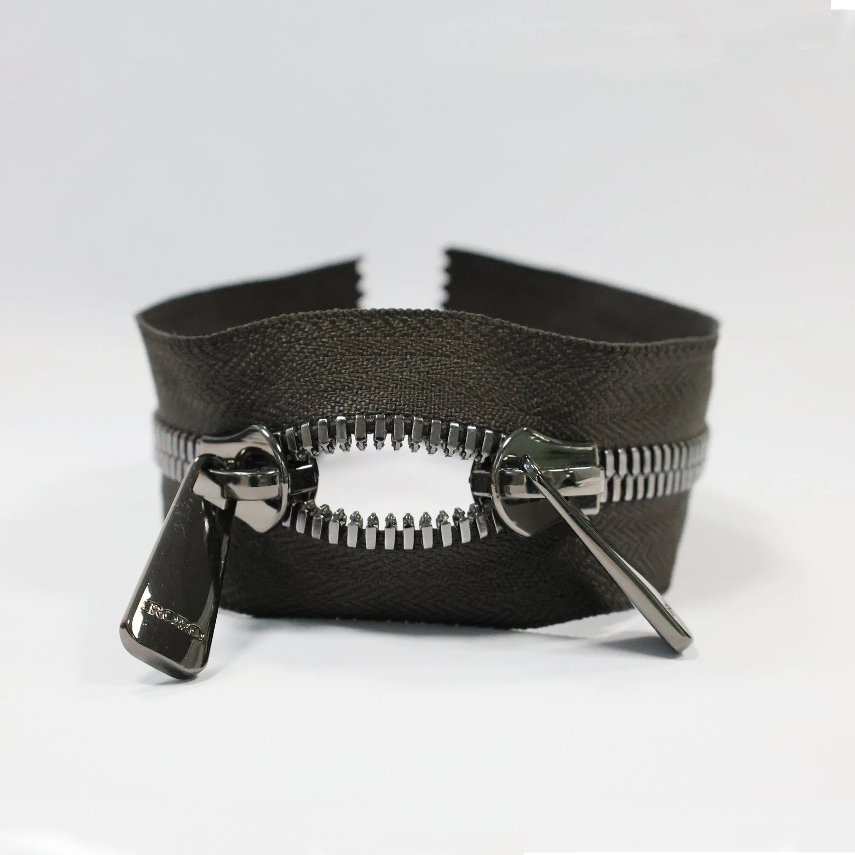 Two-Way Double Puller Metal Zipper with Didi Teeth