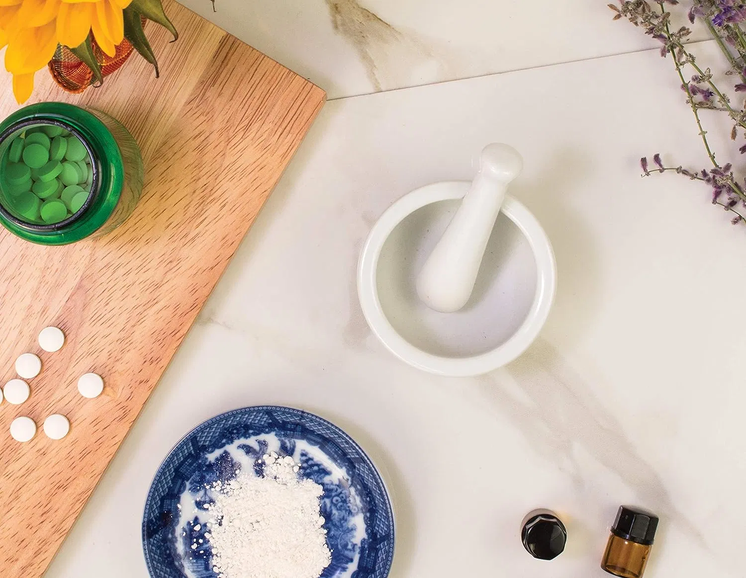 Fruit or Herbes Grinding Porcelain Mortar and Pestle Set